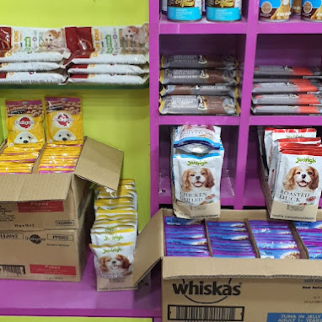 Paws N Claws Pet Shop