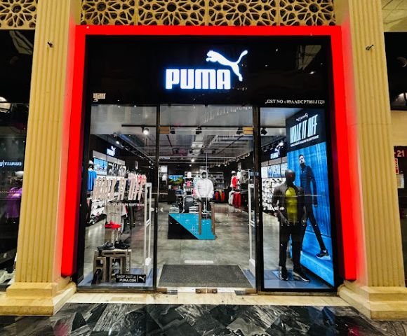 PUMA Store